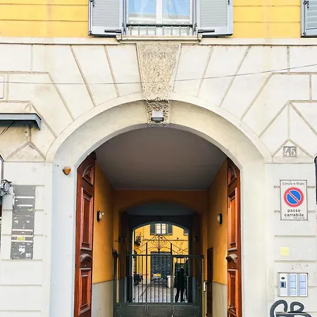 Navigli Mario Porta Genova Milão